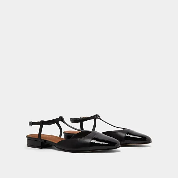 Ballet flats with adjustable buckles in black leather and patent