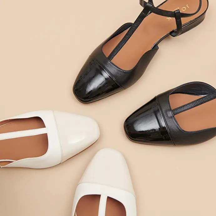 Ballet flats with adjustable buckles in black leather and patent