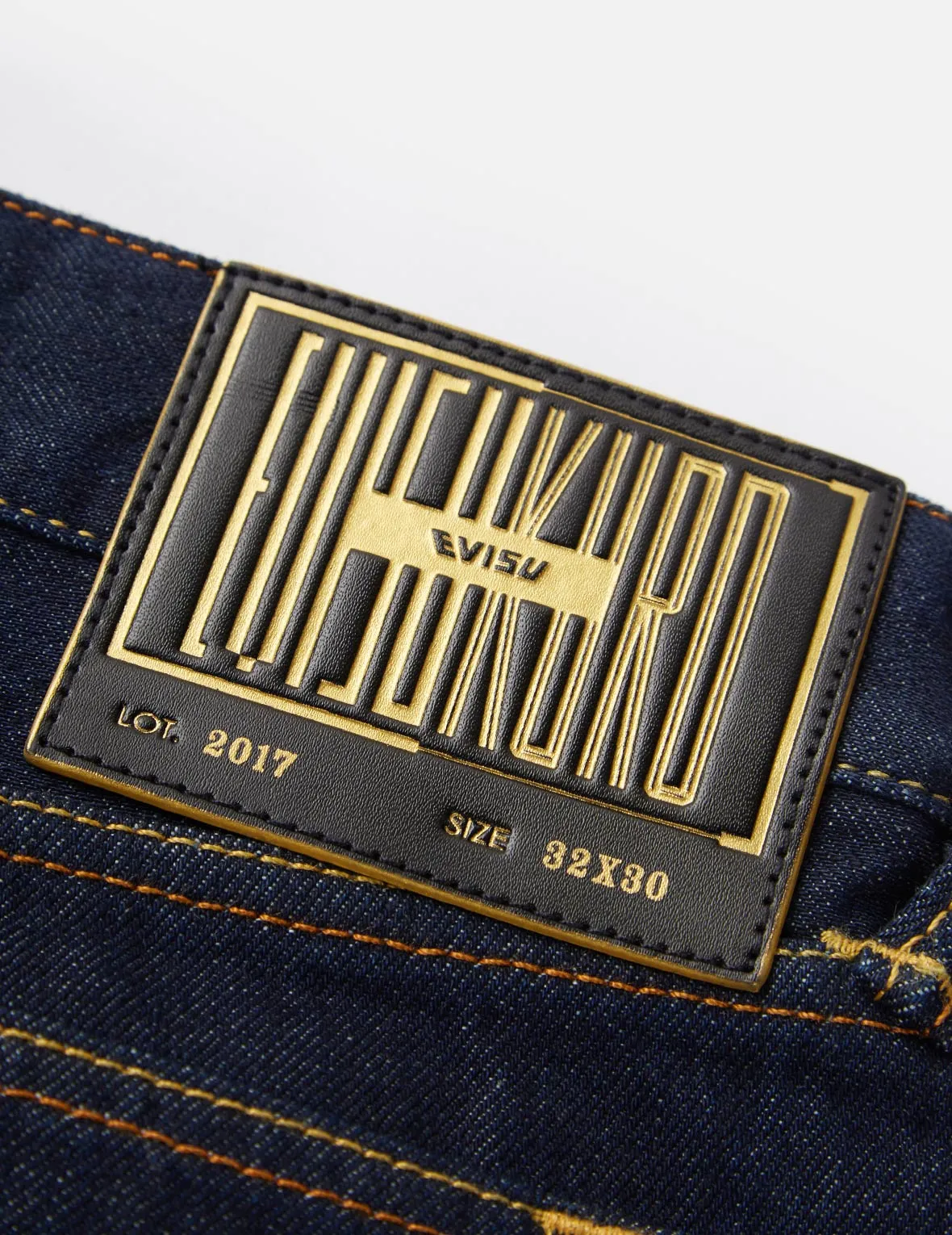 Brush Effect Logo Daicock Cropped Carrot Fit Jeans #2017