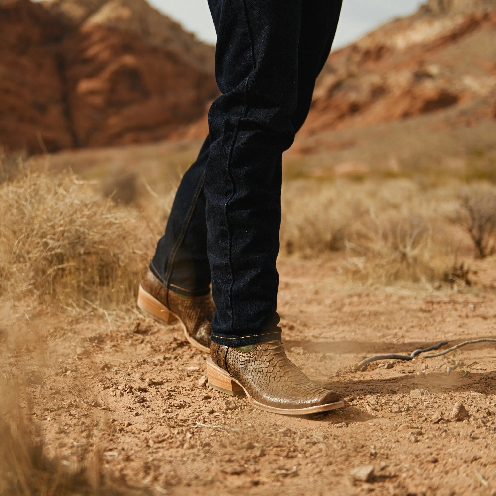 Men's Embroidery Western Boots