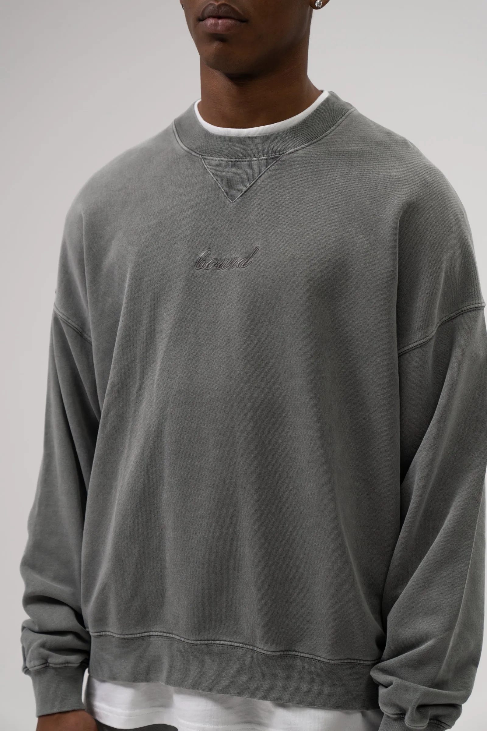 SUSTAIN WASHED GREY SWEATER