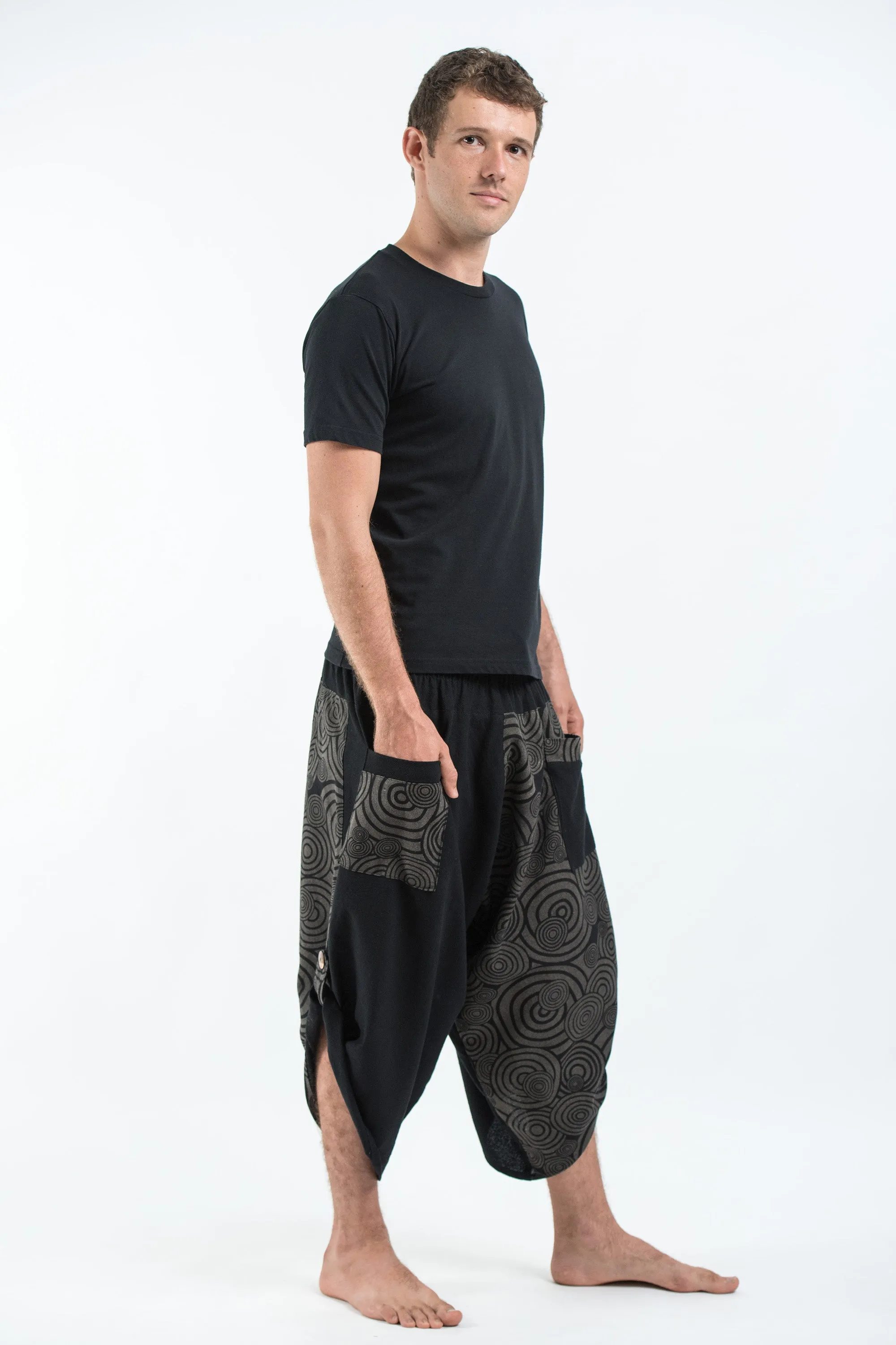 Two Tone Swirls Prints Men's Three Quarter Pants in Black Gray