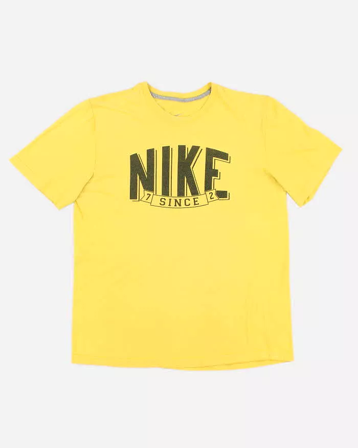 Vintage Men's Yellow Nike logo t shirt - L